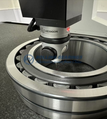 The spherical roller bearings of industrial gearbox are undergoing random inspections